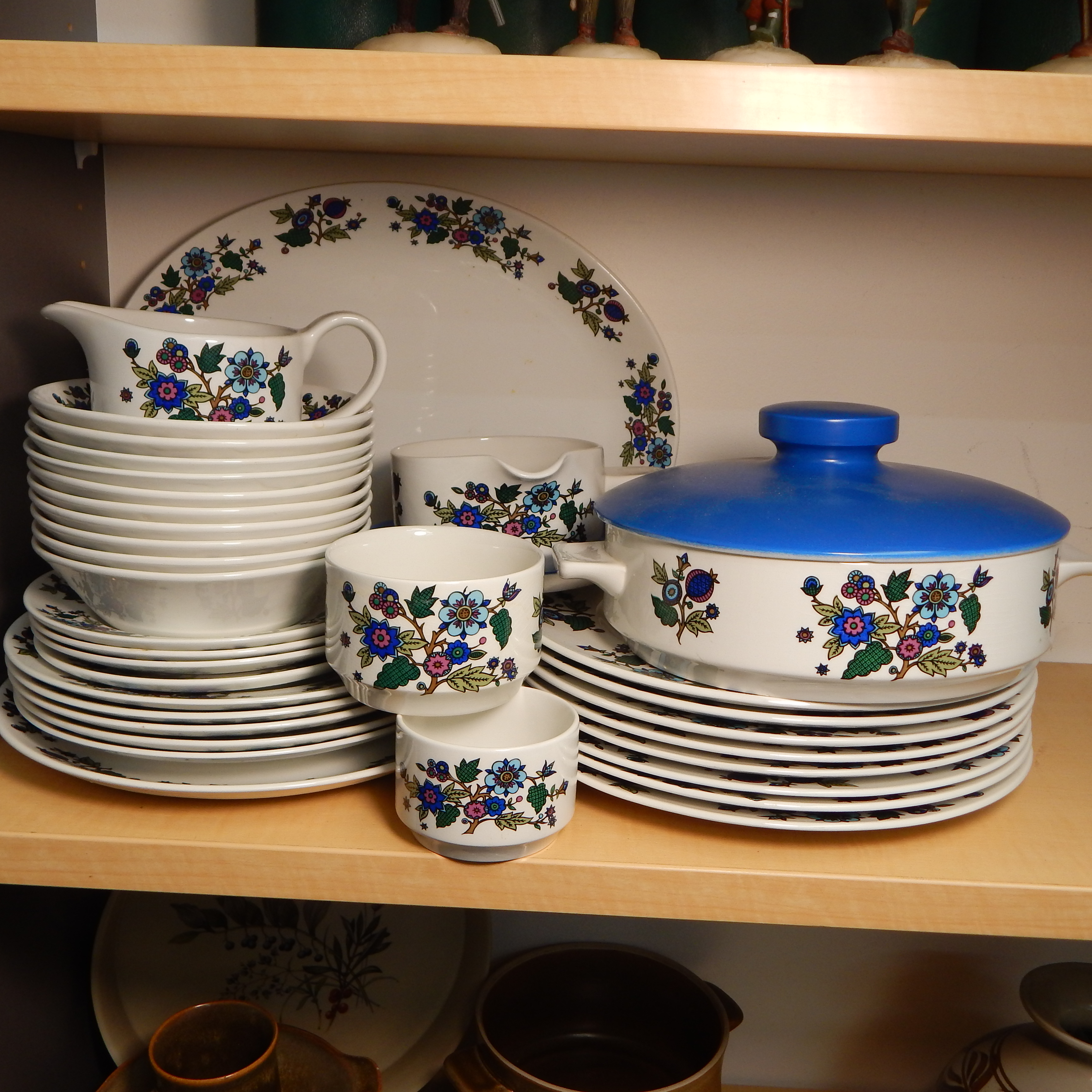 35 pc c1960 Midwinter Alpine Blue by Jessie Ta — NZ auction result