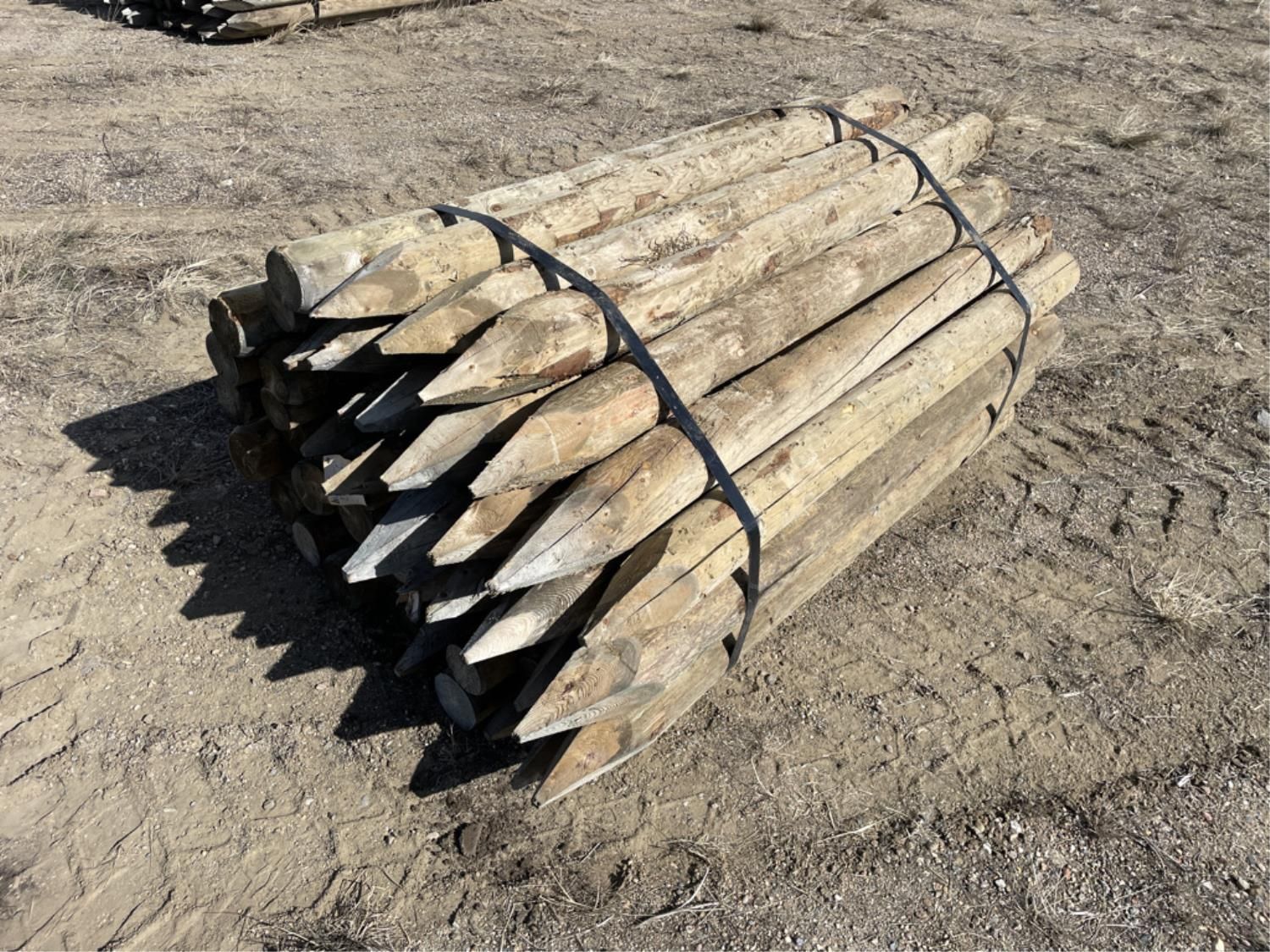 (50) 5-6 Inch X 6 Ft Treated Fence Posts (Unused) [25CD10993-022 ...