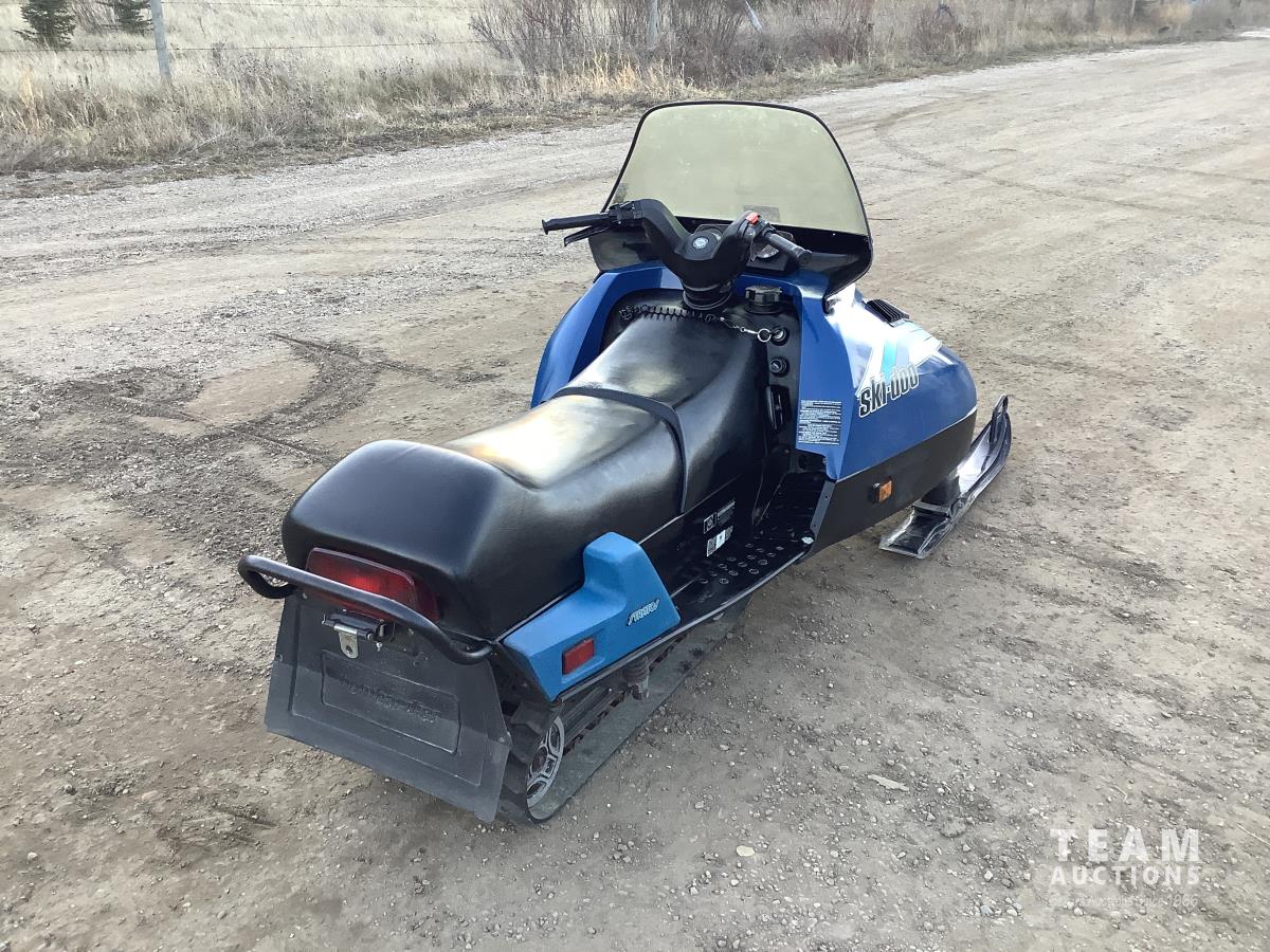 1987 Skidoo Stratos Snowmobile [23LD05002-006] | Team Auctions