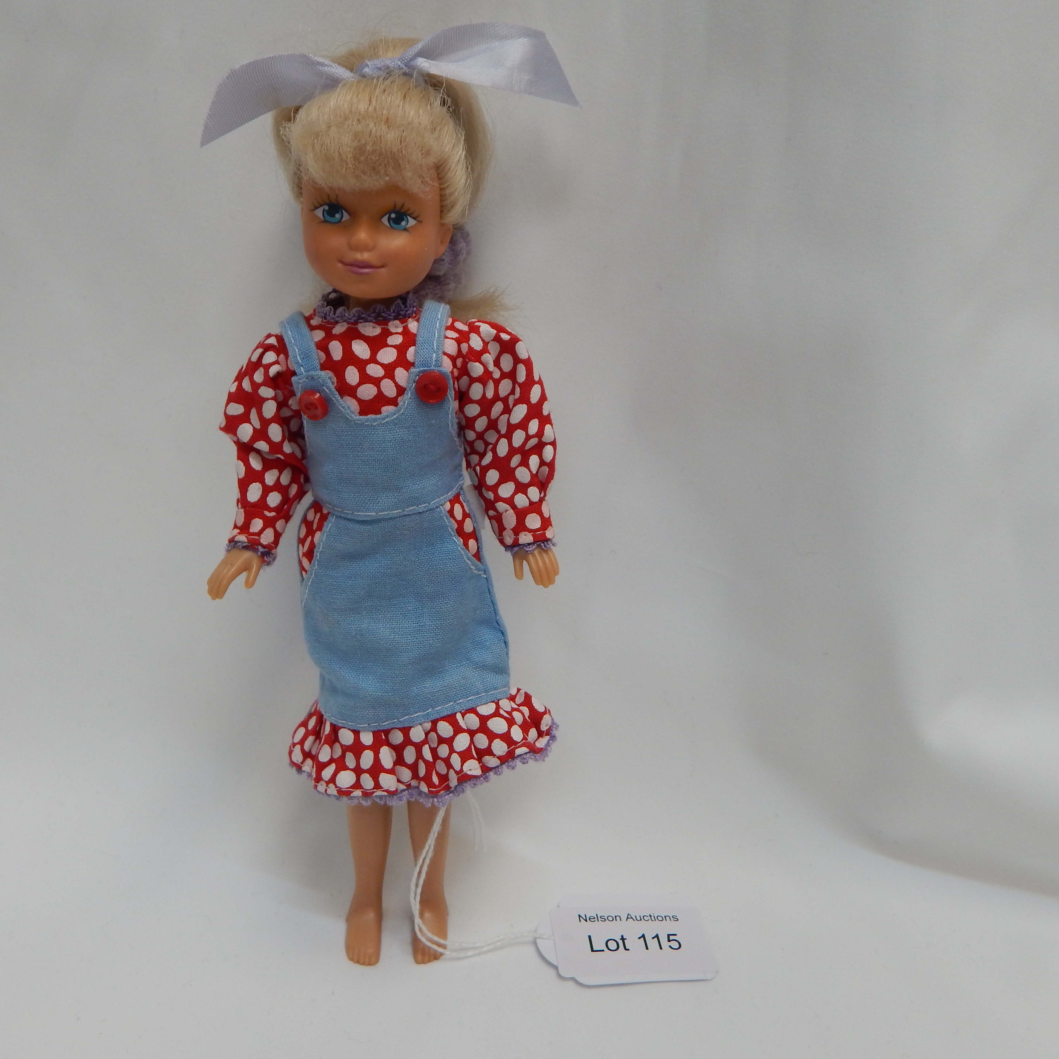 1992 Kore Doll - Original Clothes - no shoes — NZ auction result