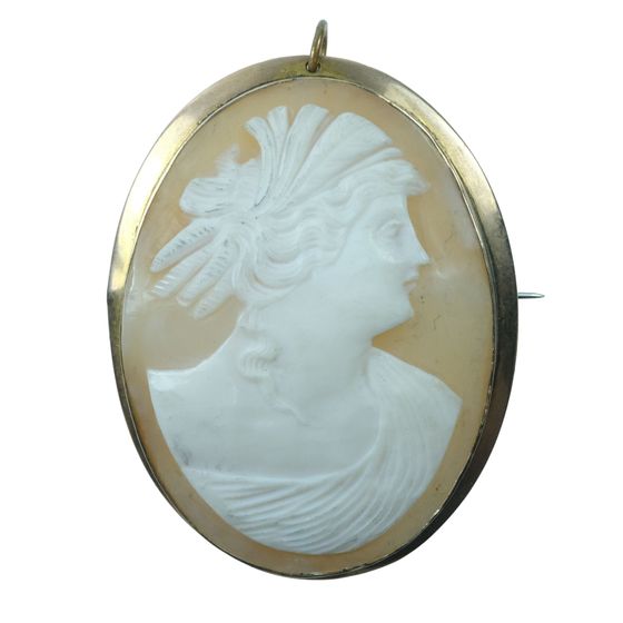 Antique Shell Cameo Pendant / Brooch in 9ct Yellow Gold