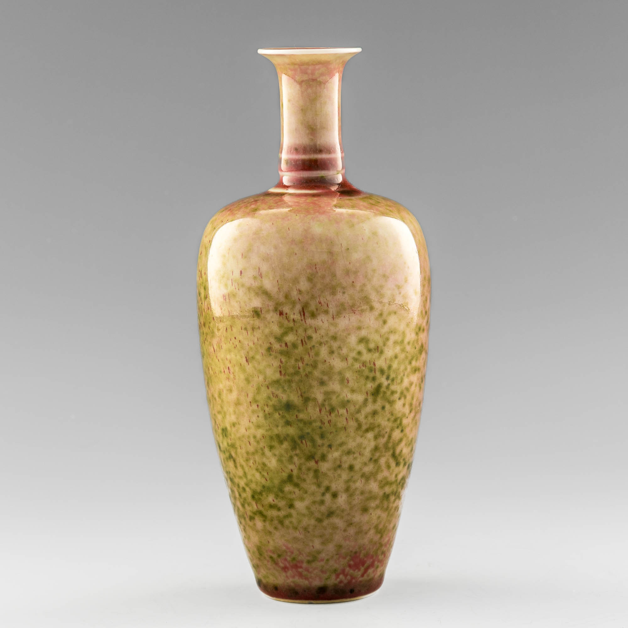 A fine peachbloom-glazed beehive waterpot, Mark and period