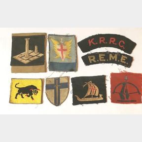 WW2.British Army Cloth Formation Patches & Shoulder Title Lot