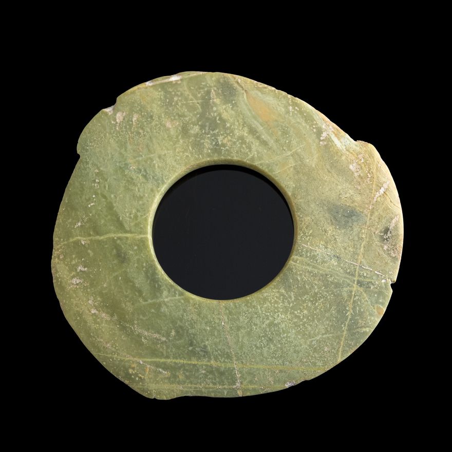 紅山文化 玉璇璣 A large Chinese jade xuanji, Hongshan culture