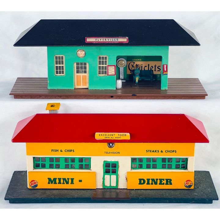 American Flyer Postwar S Gauge  163 Flyerville Station and Mini-Craft 1000 Diner
