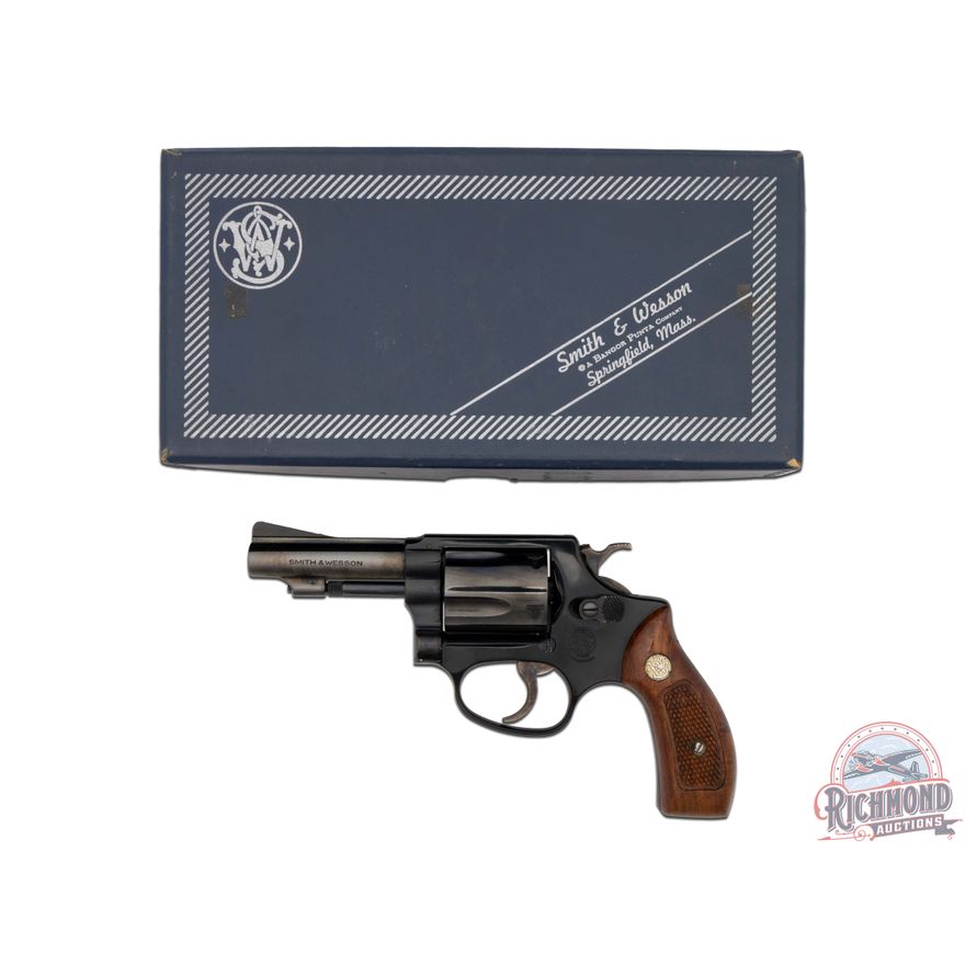 Excellent Smith & Wesson 37 Chief's Special Airweight .38 SPL Revolver in Original Box