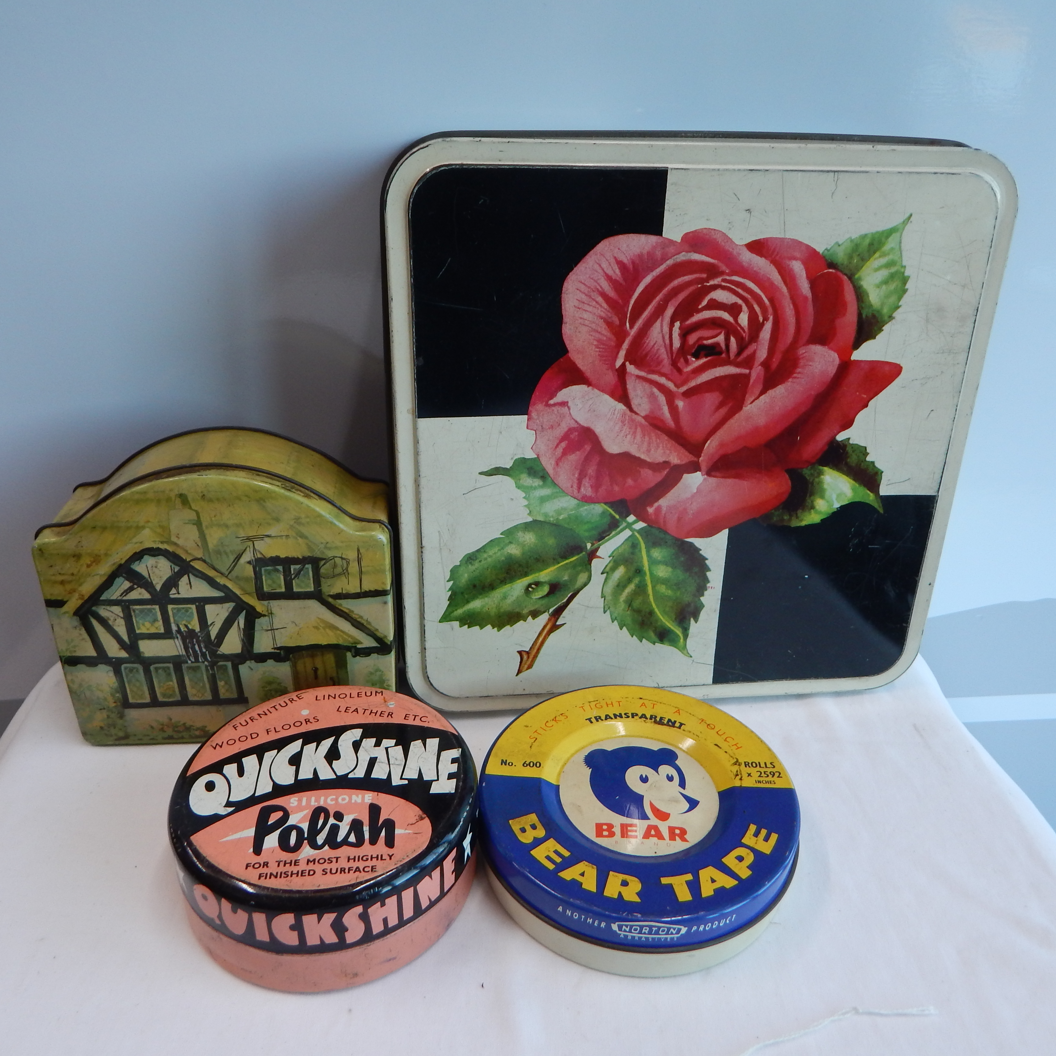 4 Vintage Tins - various — NZ auction result