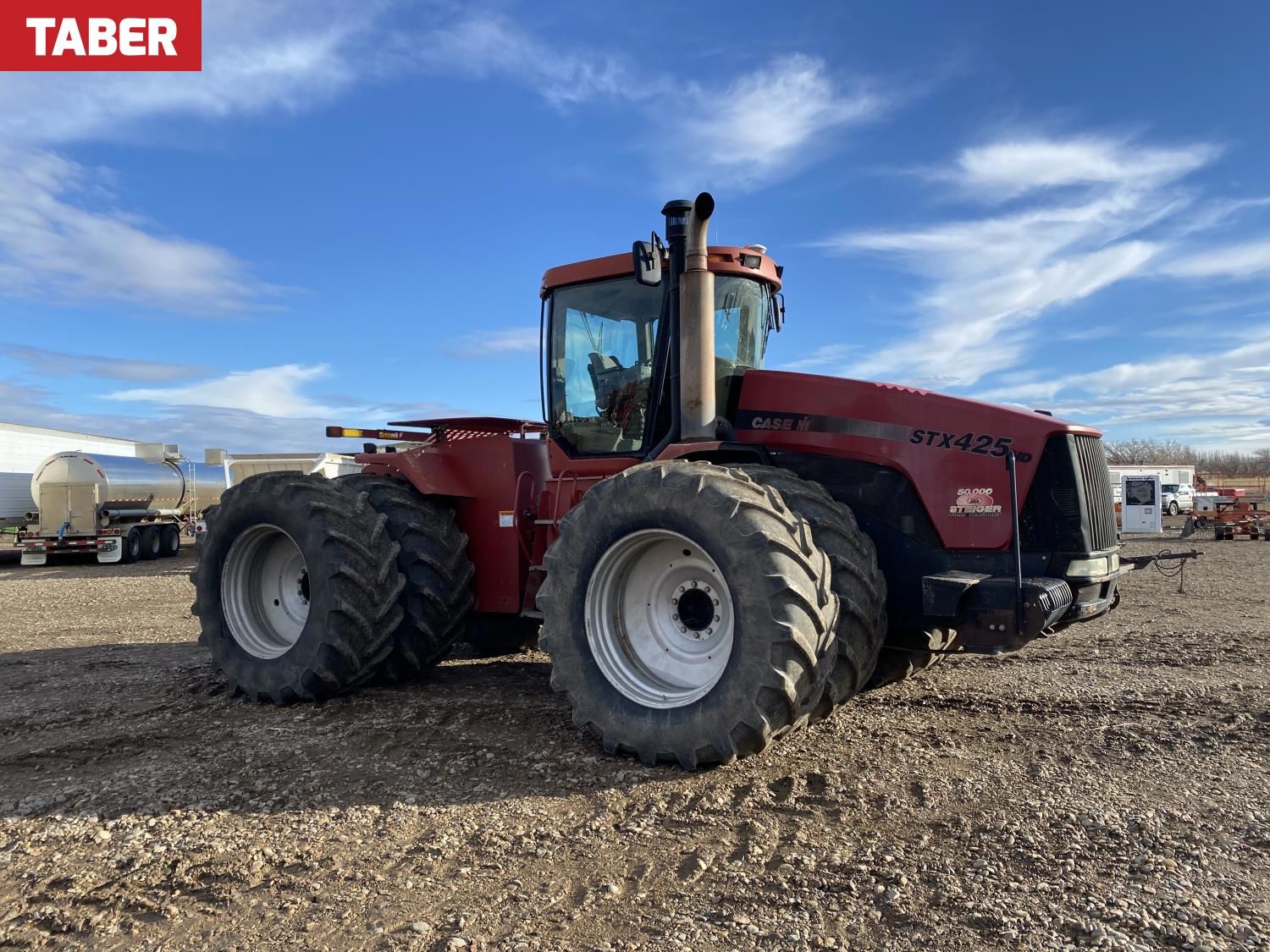 2005 Case IH STX425 4WD Tractor [25KI02134-001] | Team Auctions