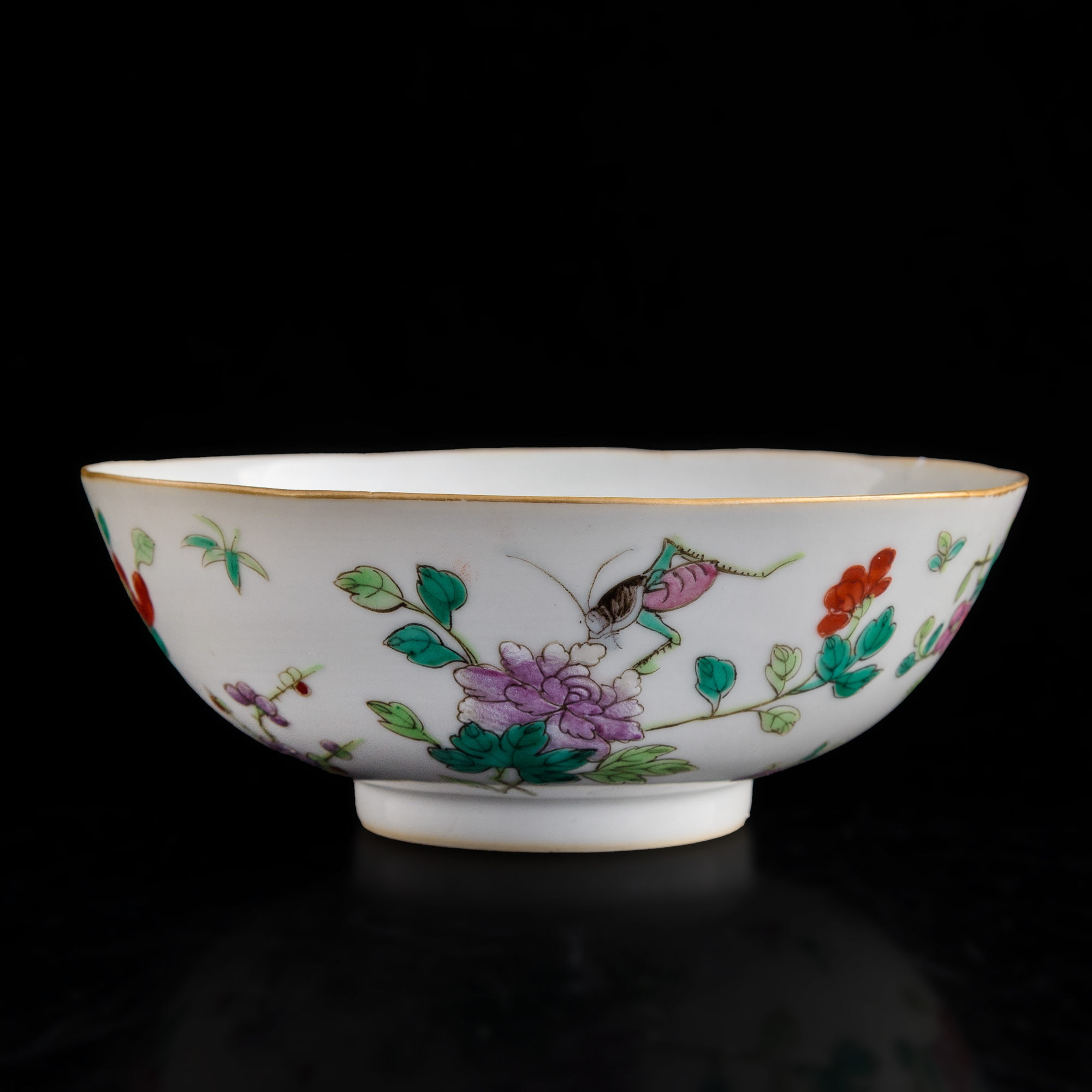 十九世紀粉彩碗四隻Four Chinese famille rose bowls, 19th