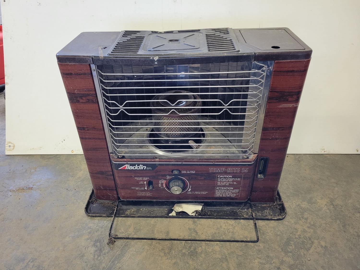 Aladdin Temp-Rite 15 Kerosene Heater [24DA37009-010] | Team Auctions