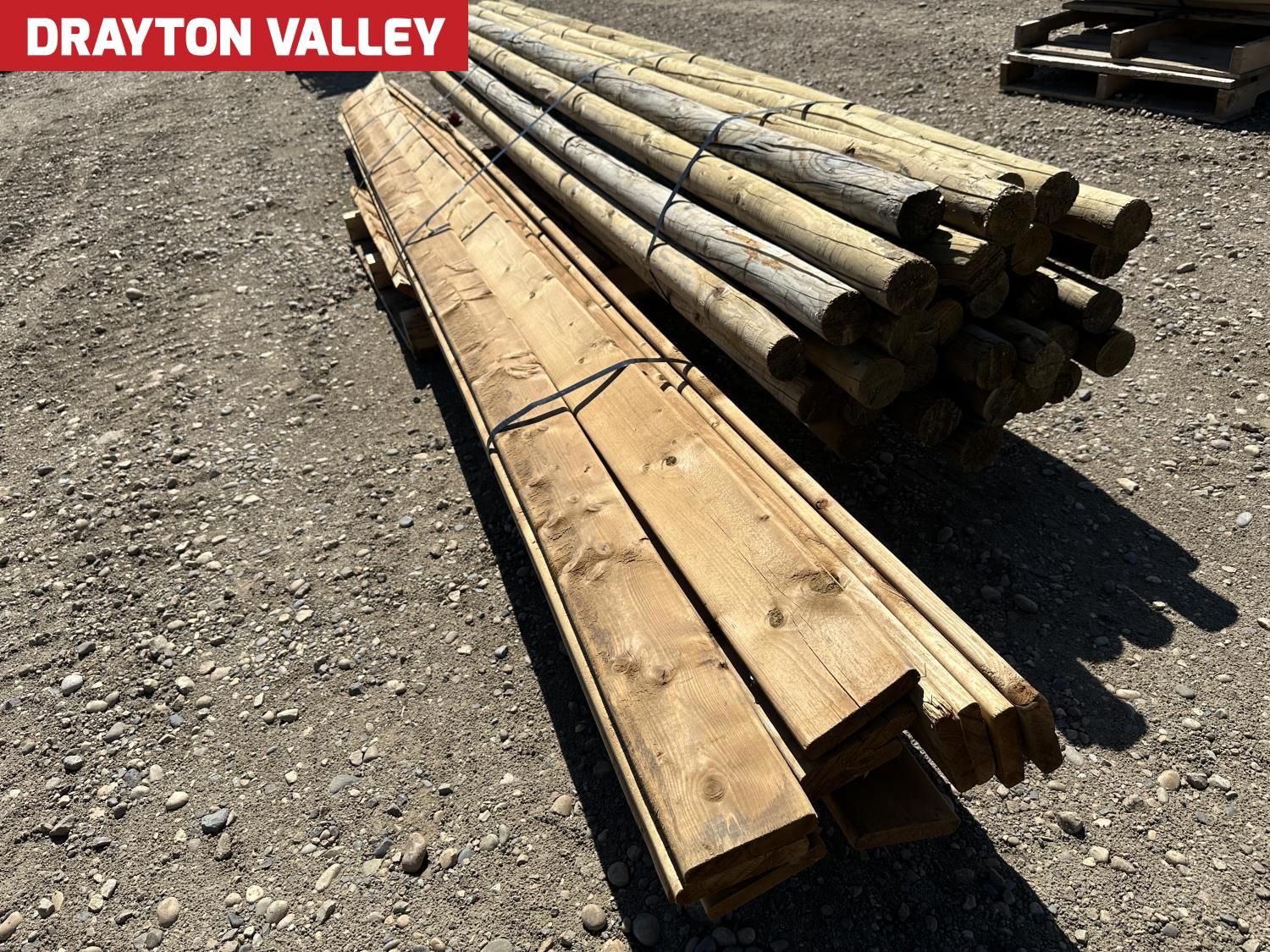 (32±) 3 Inch X 12 Ft Dowel Rails and (13±) 5 Inch X 1 Inch X 16 Ft ...