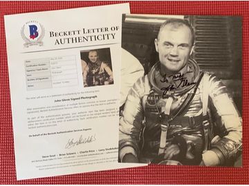 NASA: John Glenn Signed 8" x 10" Photo in Spacesuit (Beckett/BAS)