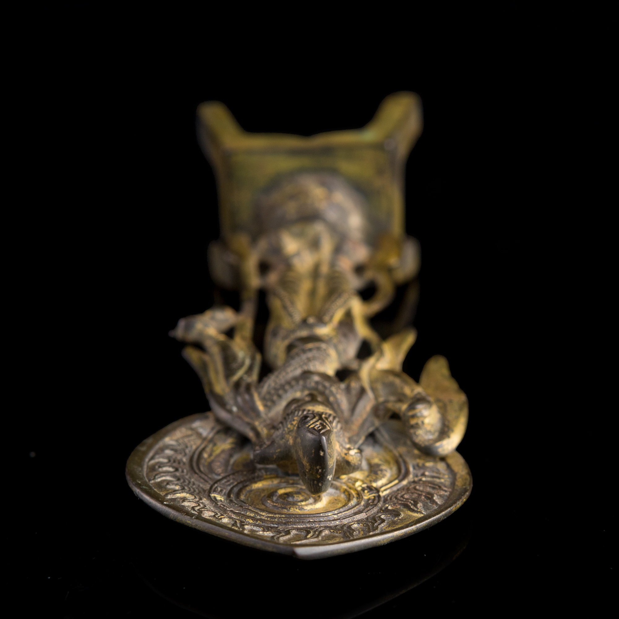 南朝梁普通六年銅鎏金銘文佛像A Chinese gilt-bronze inscribed