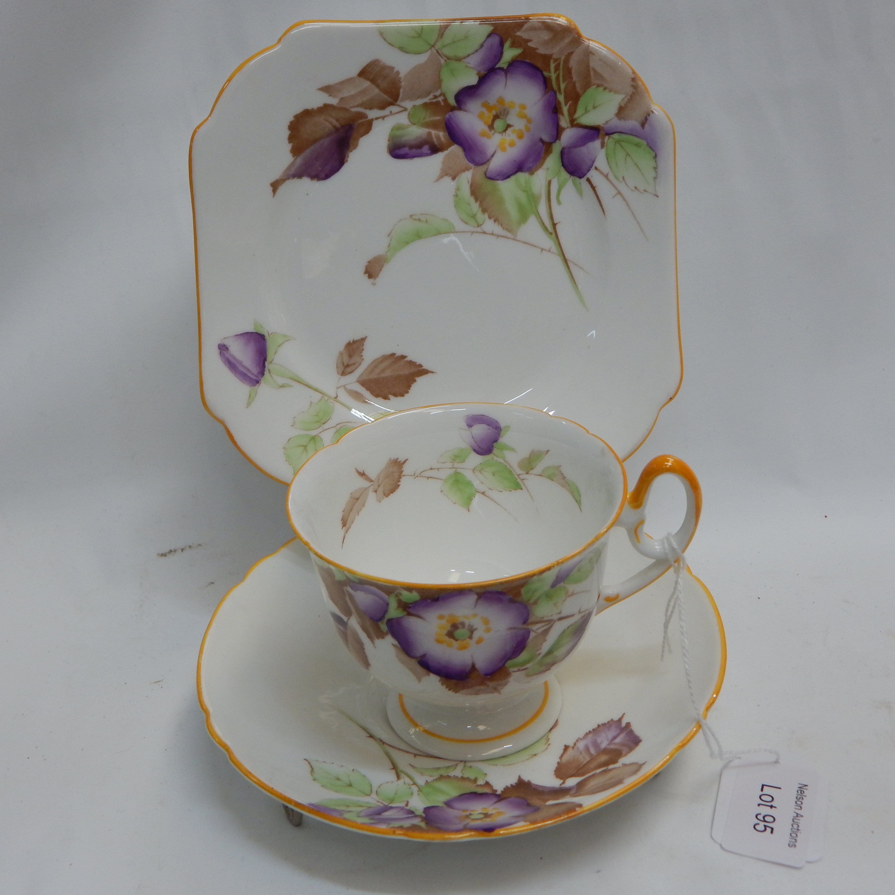 Shelley Pansy Trio No 13823 c1950 — NZ auction result