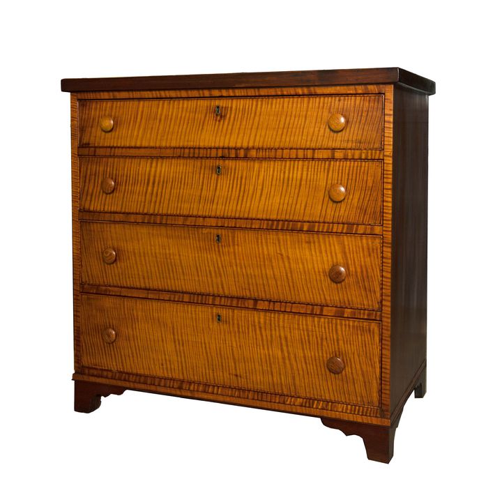 A Federal tiger maple chest of drawers