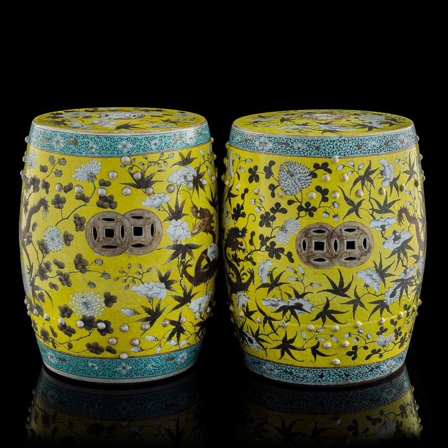 清光緒 黃地粉彩龍紋繡墩一對 A pair of Chinese yellow-ground famille rose garden stools, Guangxu period, Qing dynasty