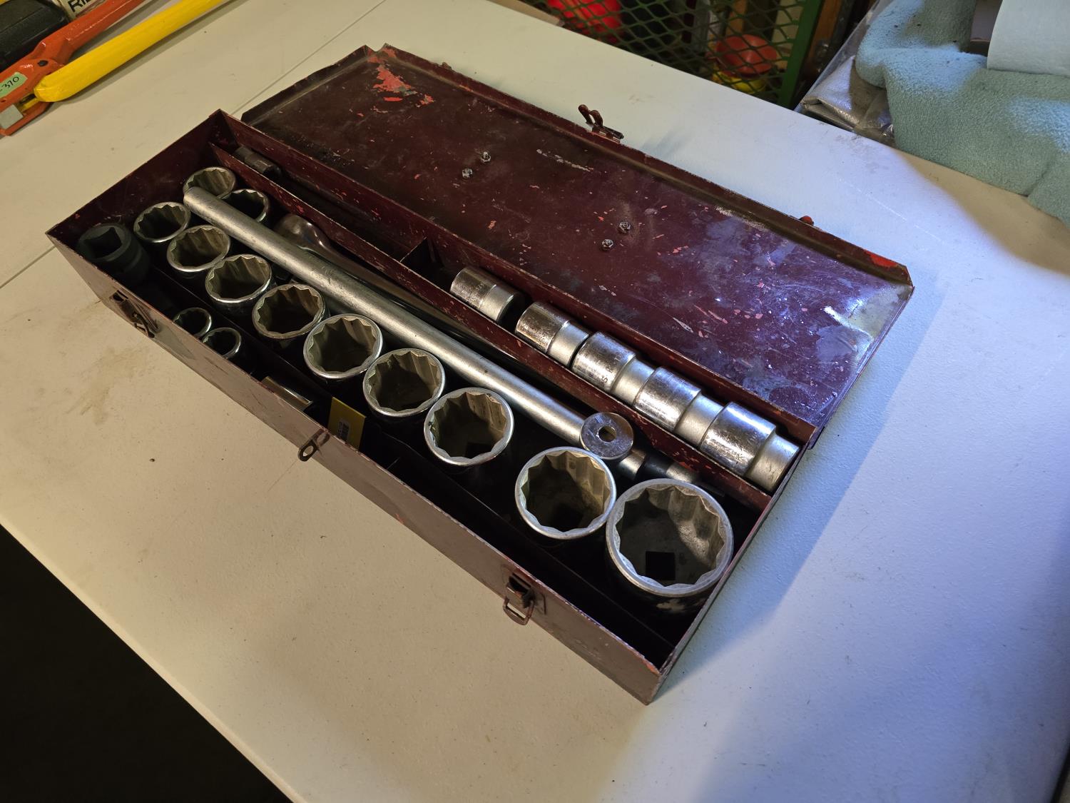 21 Piece 3/4 Inch Socket Set [25IP02017-380] | Team Auctions