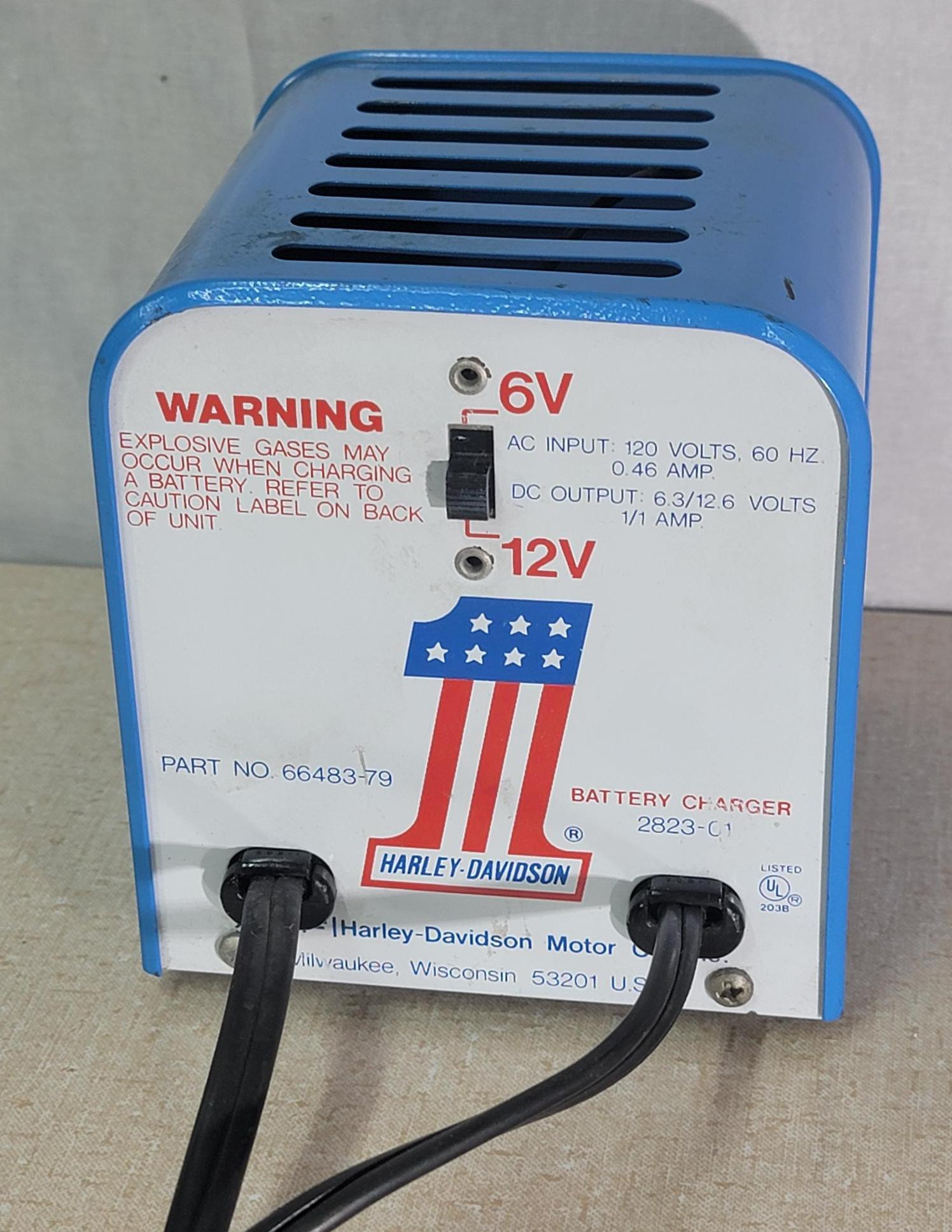 AMF Harley-Davidson w/#1 Logo Battery Charger | Matthews