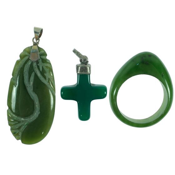 Nephrite Jade Pendant & Ring (3 items)
