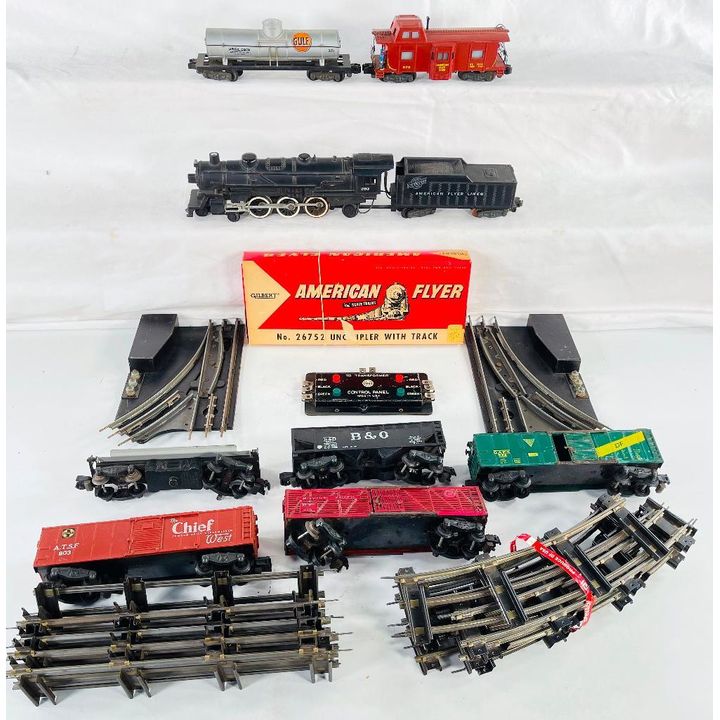 American Flyer Postwar S Gauge 283 Loco and Tender and Seven (7) Assorted Freight Cars