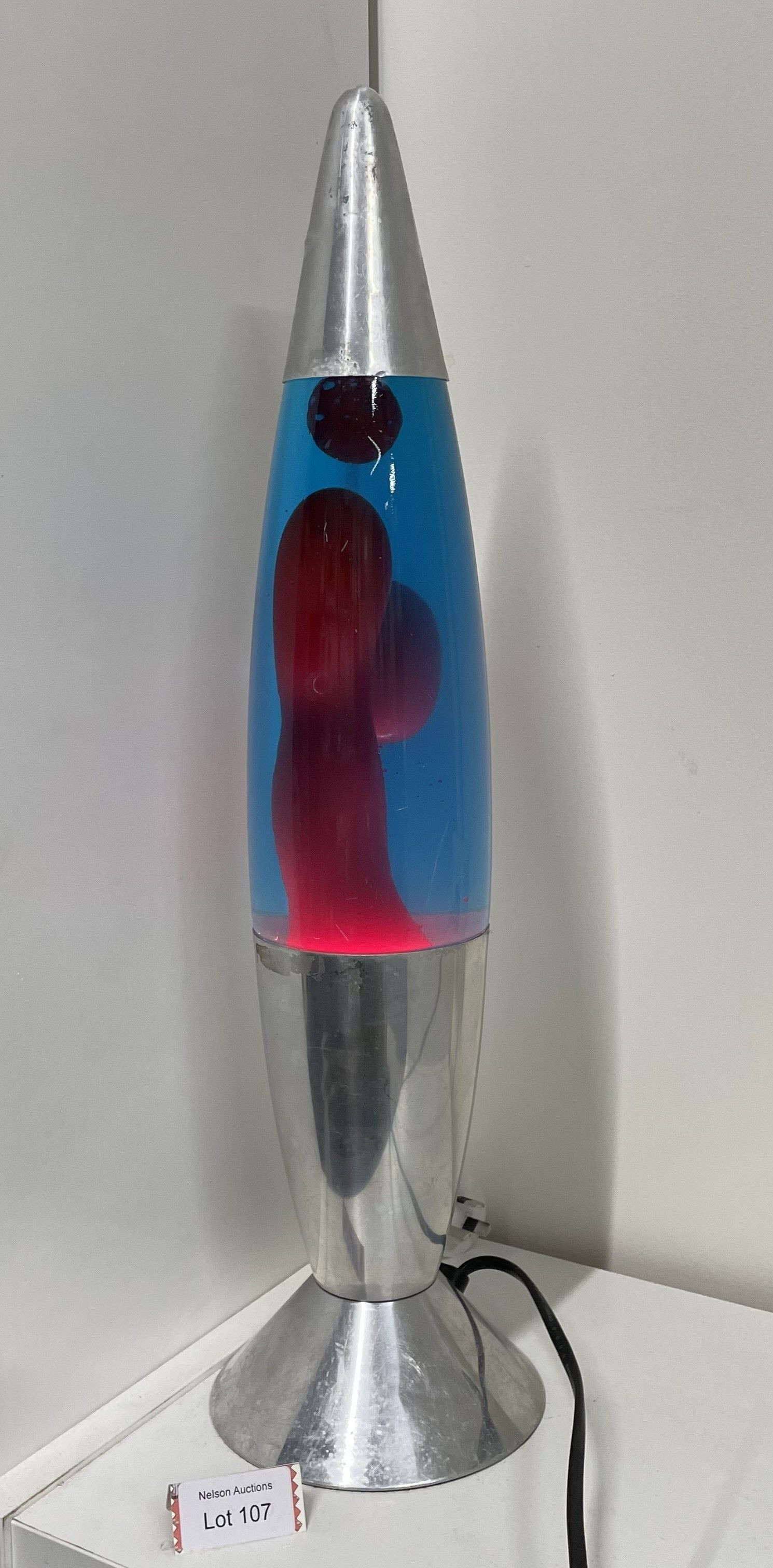 Retro Lava Lamp - tested — sold at auction in New Zealand for $20