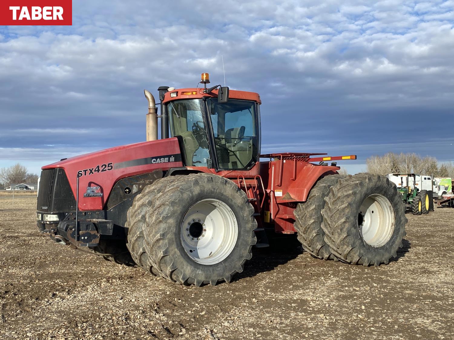 2005 Case IH STX425 4WD Tractor [25KI02134-001] | Team Auctions