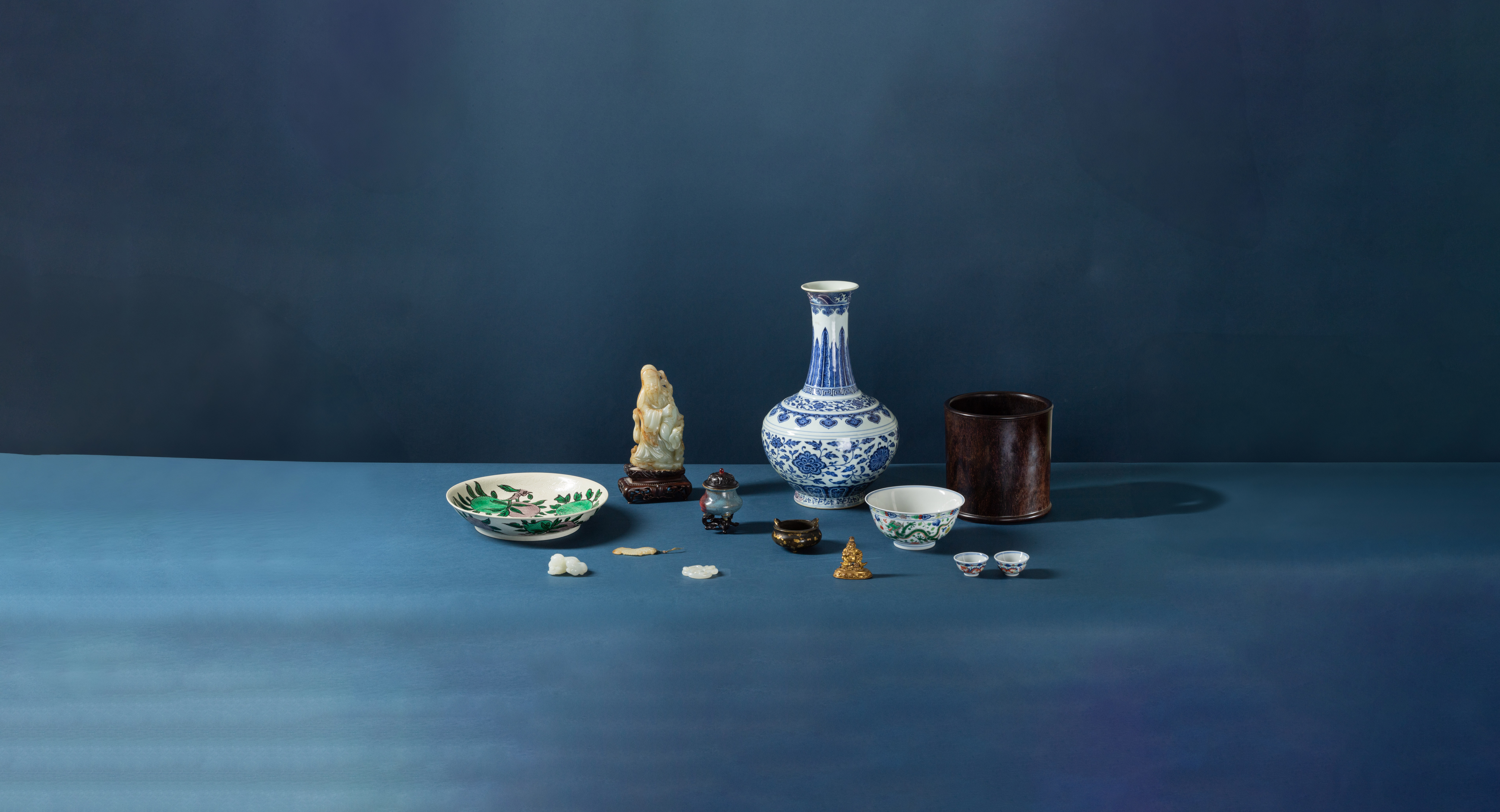 中国 染付魚の絵片口　f2250209 ColBase