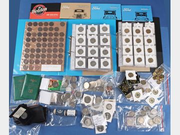 AUSTRALIAN COLLECTIONS & ACCUMULATIONS | ½d 1911-64 collection comp (ex 19
