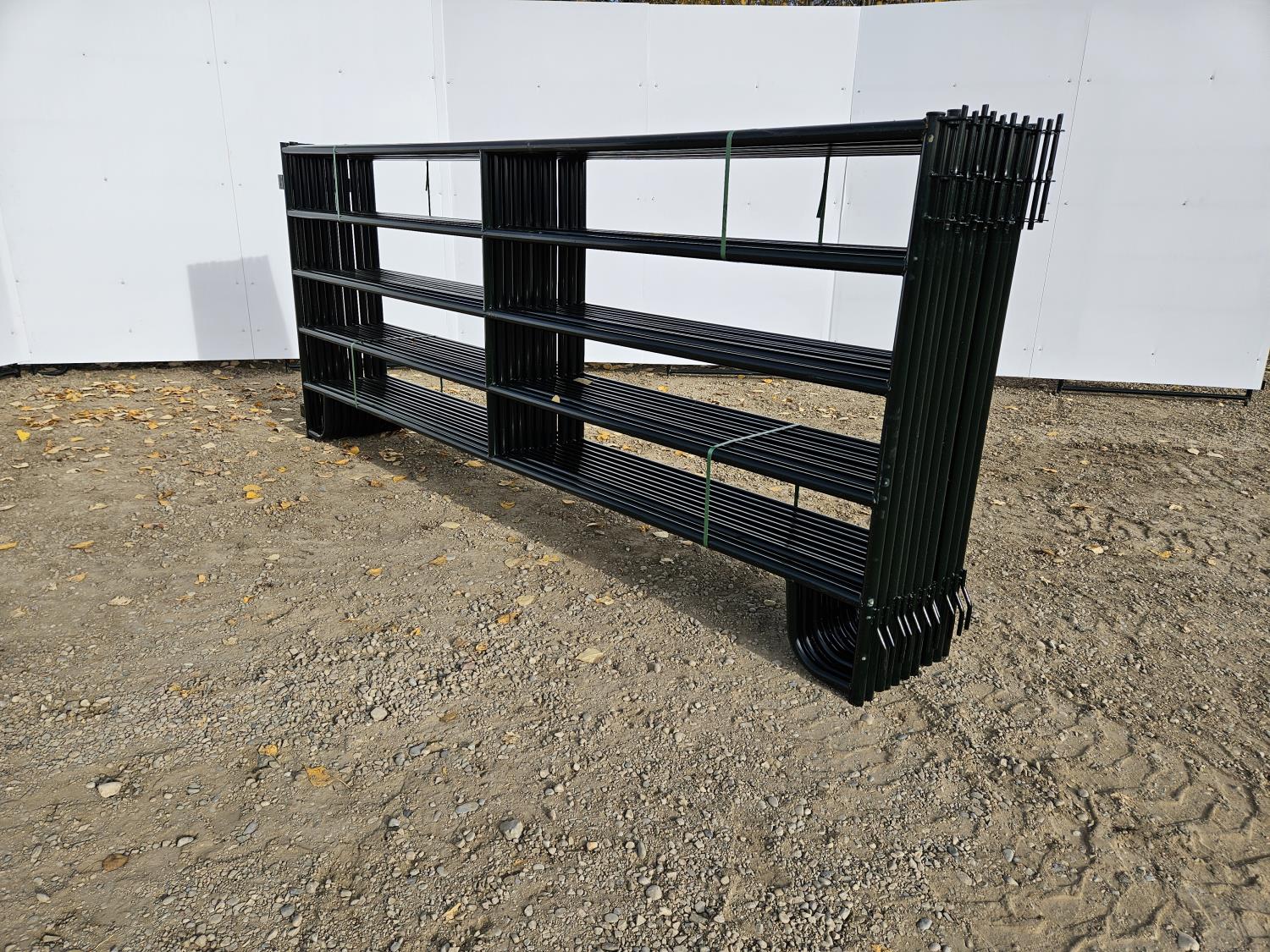 (11) 12 Ft Medium Duty 5 Bar Panels (Unused) [25CD10998-183] | Team ...