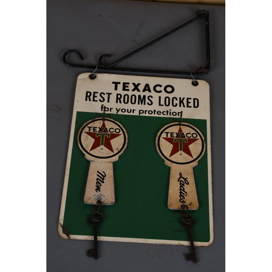 Texaco Rest Rooms Key Holder Metal Sign (TAC)