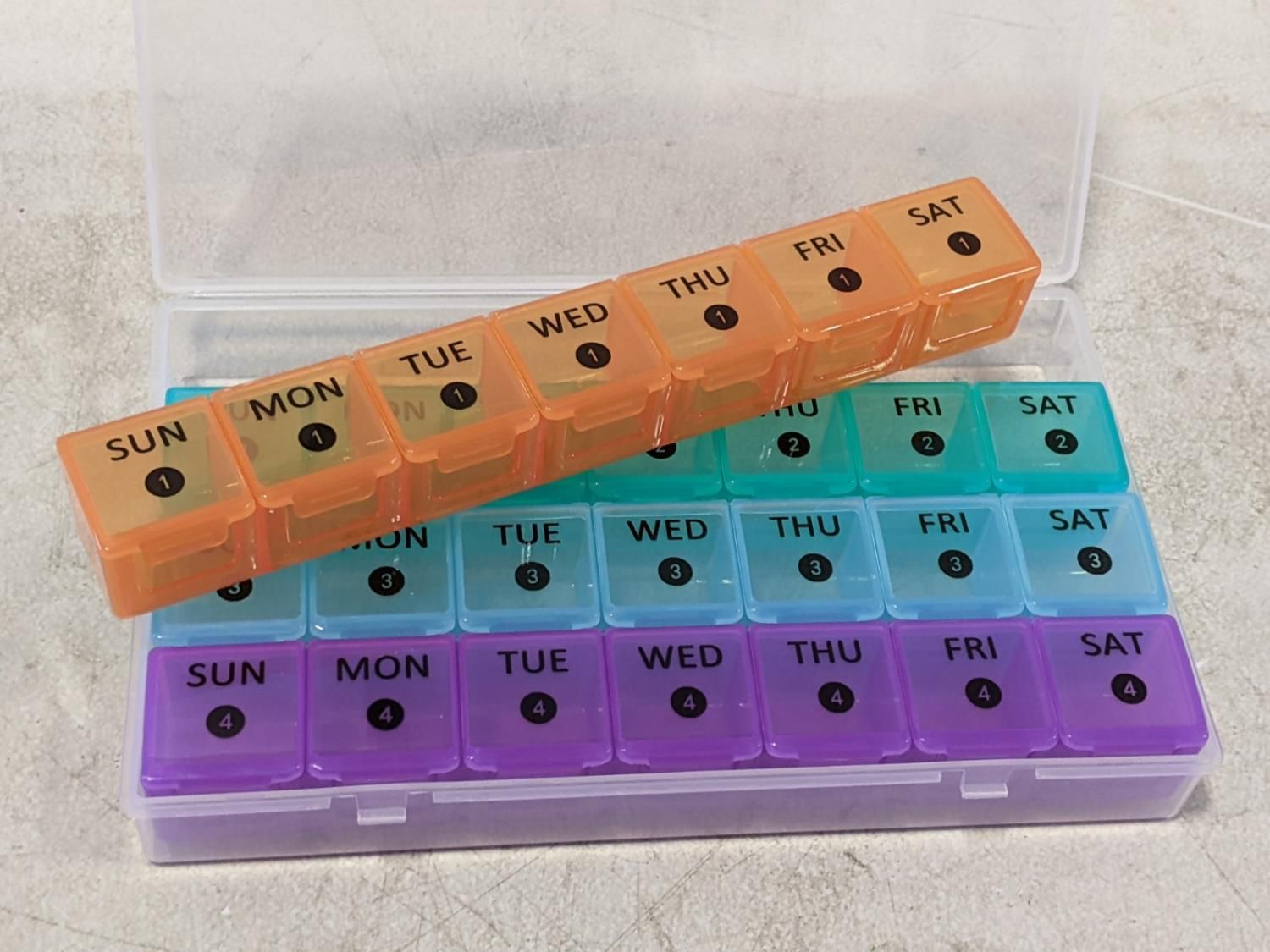 Pill Organizer [24BE05989-155] | Team Auctions